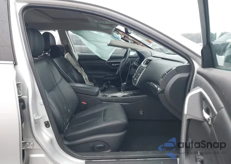 2017 Nissan Altima 2.5 Sl z USA, uszkodzony, nr VIN 1N4AL3AP0HC202913